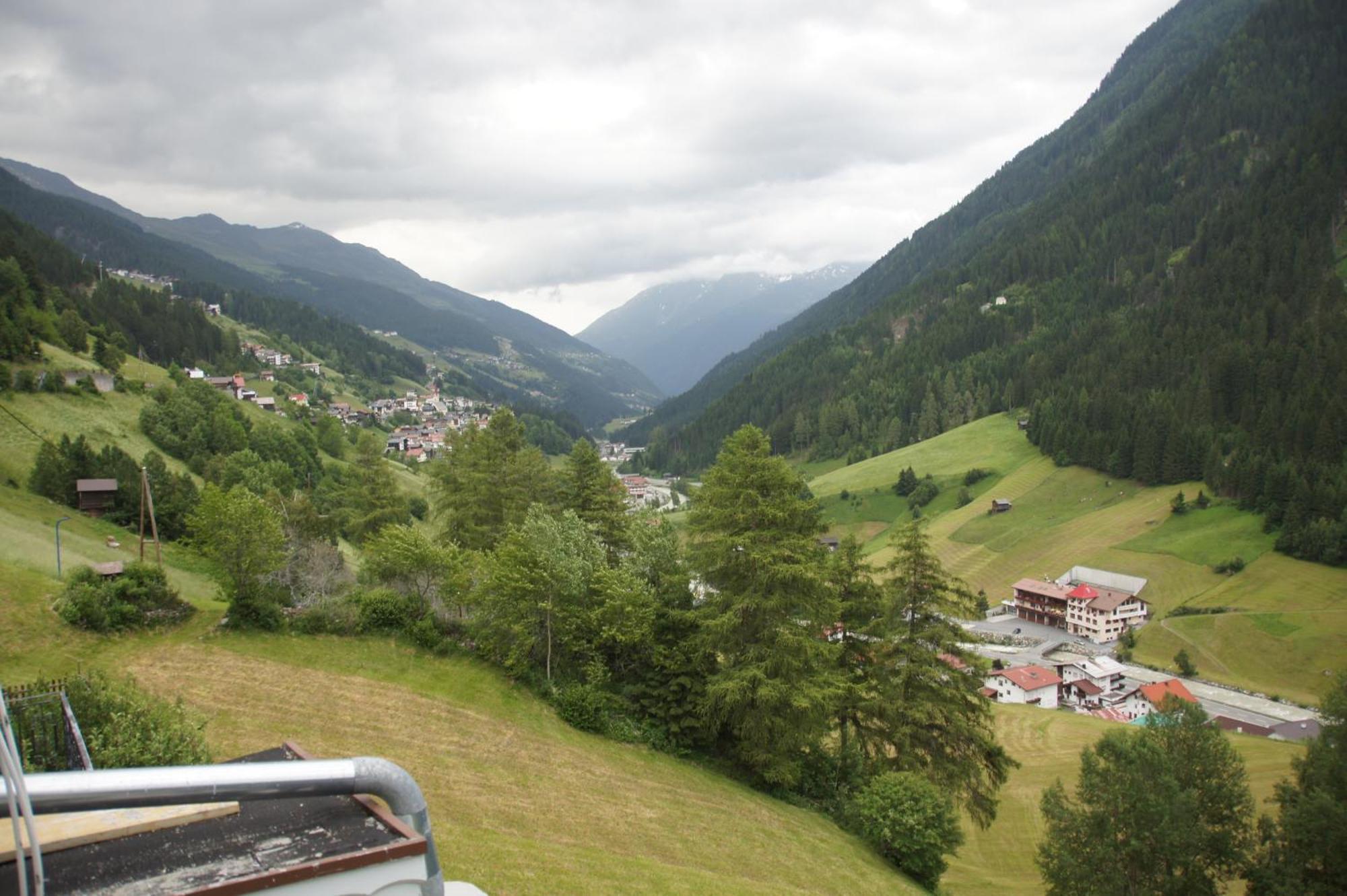 Apart Garni Dorfblick Otel Kappl  Dış mekan fotoğraf